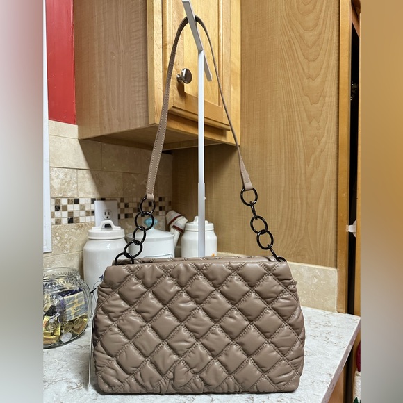 Gilda Paris Waffle Quilted Handbag/Shoulder Bag, NWT, Taupe Color - Picture 4 of 13